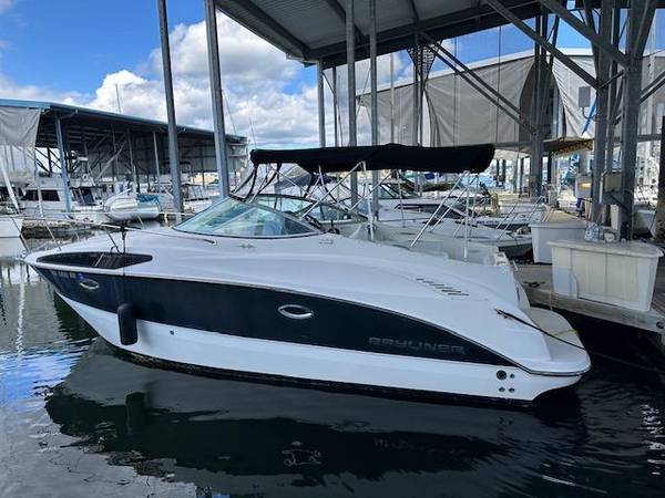 MUST SELL  Moved out of State 2009 Bayliner Cruiser $29,900 1