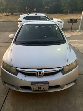 HONDA CIVIC - $4200 (santa rosa)63438591126787122