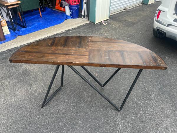 Sofa Table 1