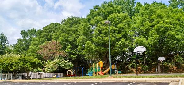 $1221.00 / 3br - 1032ft2 - WAITLIST 3 Bed/2 Bath Apartment in Lynchburg, VA - Available 09/03 - $63851967081985124