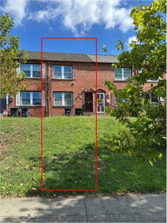 $175,000 / 1br - 810ft2 - 800+ square foot townhome (Deanwood)64199872432386120