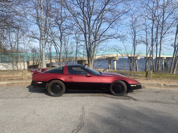 1986 classic Chevy corvette - $5,000 (Staten island)63654723297411121