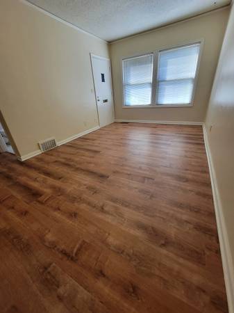 $1.325 / 1 hab - 480 pies² - Encantadora casa estilo cabaña de los años 40 con 1 habitación (Nob Hill y el animado NW 23rd)63867269463297121