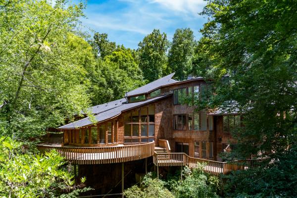 $3,500,000 / 5br - 8200ft2 - One of a kind in the world. Architect dream. Owner financing. 4acres (Buckhead)63738200145795122
