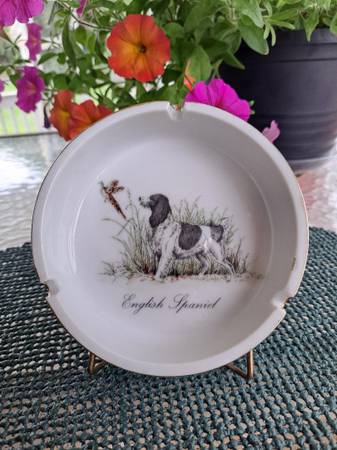 MCM English Spaniel 5-1/2” round porcelain ashtray 1