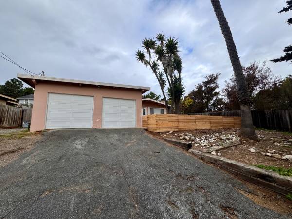 1 Spacious 3 Bedroom Home In Marina 1