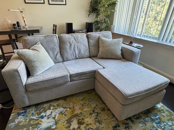 Sleeper Sofa Raymour & Flanigan Gray Chenille 1