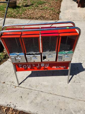 Vintage Toy N Joy Gumball Machine 4 bank 1