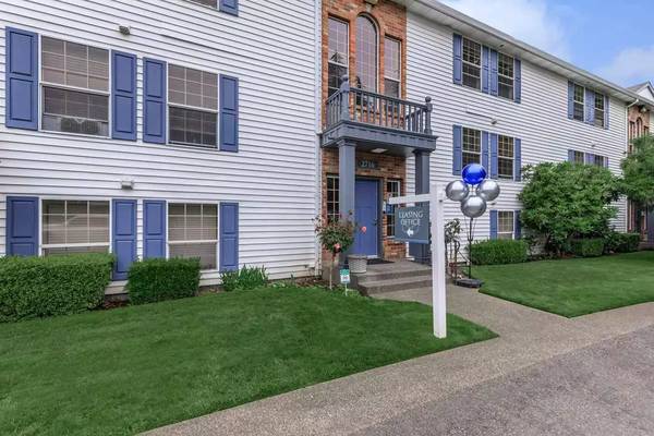 $1,699 / 1br - 950ft2 - Wow! This 1 Bedroom is simply stunning! Visit today! 950 Sq Ft! (University Place)64031136433922122