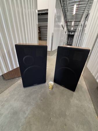 Marantz  speakers SP1515 1