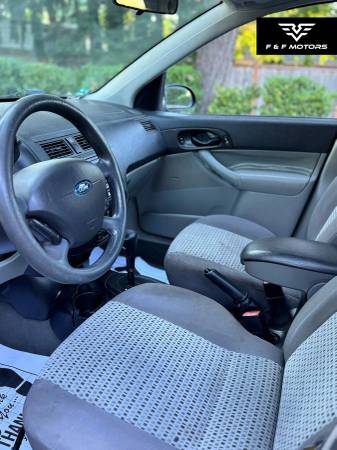 2007 Ford Focus SE Sedan 4D - $2990.0063482159552515121