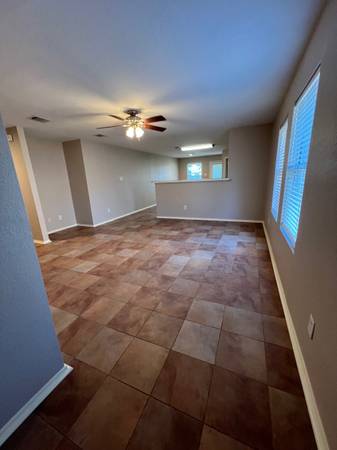 $1,865 / 3br - 1585ft2 - ROYSE CITY IMMACULATE all brick 3/2/2 (Royse City:Woodland Creek Subdivision)63796578542721122