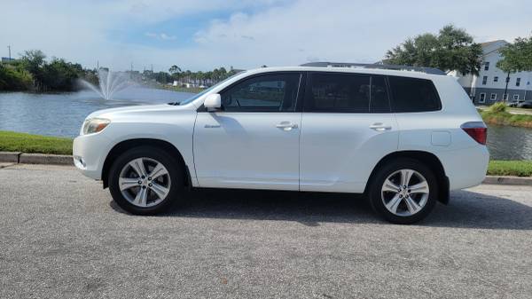 2008 Toyota Highlander Sport con asientos para tercera fila - $6,950 (Clearwater)63443071437059121