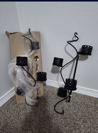 (2) Wall mounted black metal Partylite candle holders 1
