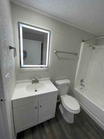 $1,080 / 1br - 600ft2 - 1 BEDROOM living in the Heart of Daytona! (Daytona Beach)63791498115073120