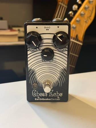 EarthQuaker Devices Ghost Echo Reverb Guitar Pedal 1