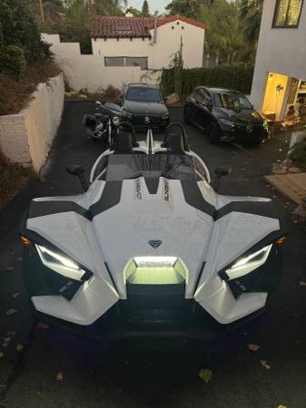 2021 POLARIS SLINGSHOT S - $20,500 (La Jolla)63470060114819123