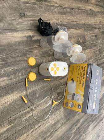 Medela double electric pump 1