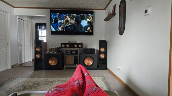 Klipsch RP-1600SW 16" High Excursion Subwoofer 1