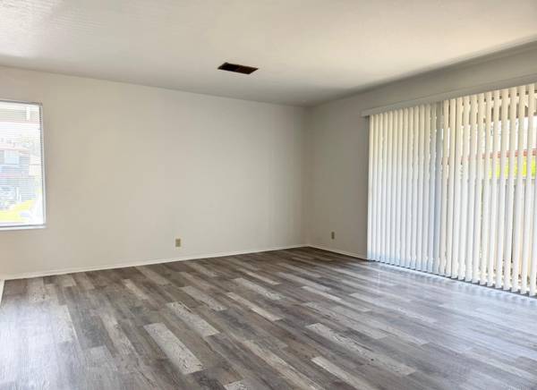 $1,800 / 2br - 880ft2 - CONVENIENT WELL MAINTAINED TWO-BEDROOM 1BATH HOME (Villa Cir, Fairfield)64030485795586121