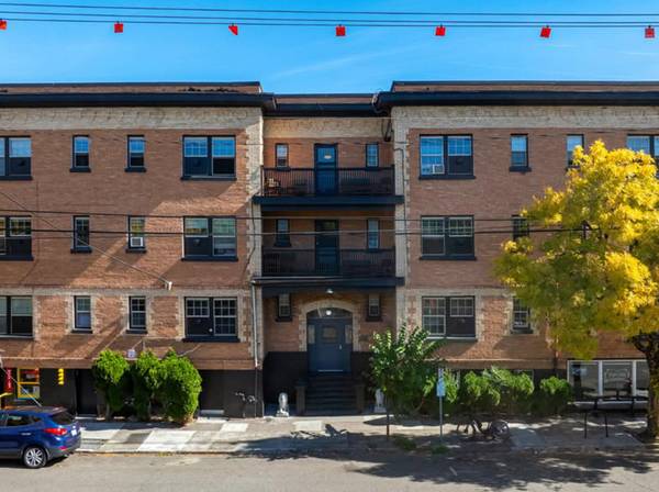 $1,299 / 1br - MOVE IN READY- CALL TODAY | Lots of Natural Light - Convenient 1B (Slabtown)64039222832514121