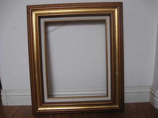 Frame Open Back Wood 1
