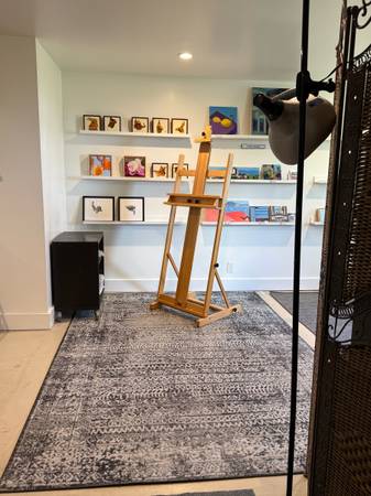 $281 / 800ft2 - Station in shared Artist Studio available (Mission)64030484424963121