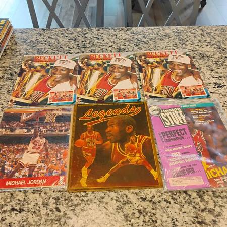 MICHAEL JORDAN MAGAZINES VERY NICE.... 1