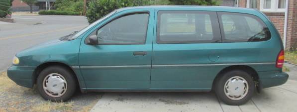 1996 Ford Windstar GL for sale by owner - Everett, WA