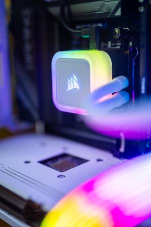 PC para juegos – Ryzen 7800X3D, 64 GB DDR5, refrigeración líquida - $1.500 (Chantilly)63470817904769122