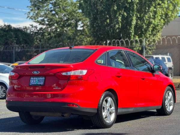 2013 Ford Focus SE // Low Miles! // Clean Title // - $5,999 (Well Maintained// PRICED TO SELL!!)63618430105219123