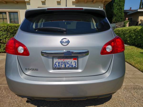 2011 Nissan Rogue S,  FWD  67k miles - $6,800 (arcadia)63624631542275123