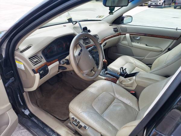 2005 Volvo S80 2.5T Sedan 4D - $2,900 (Orland Park)63618826389251124