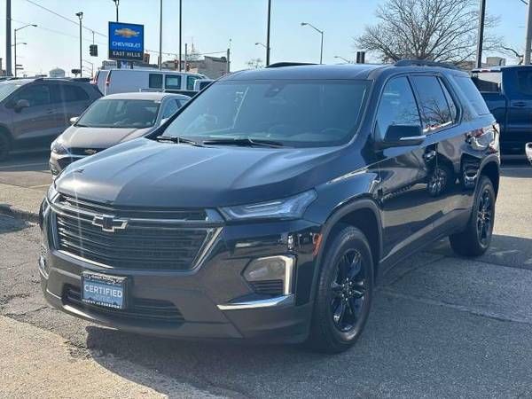 2022 Chevrolet Traverse - - $26,995 (2022 Chevrolet Traverse Freeport)63654712047235122