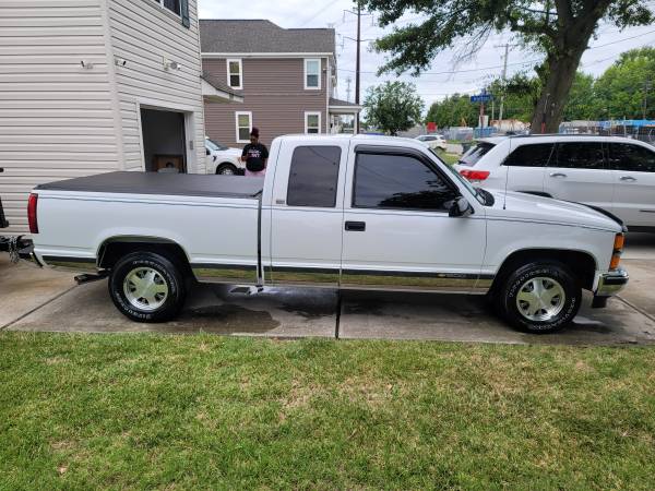 1996 Chevy Silverado C1500 - $16,000 (NORFOLK)63621667200001124