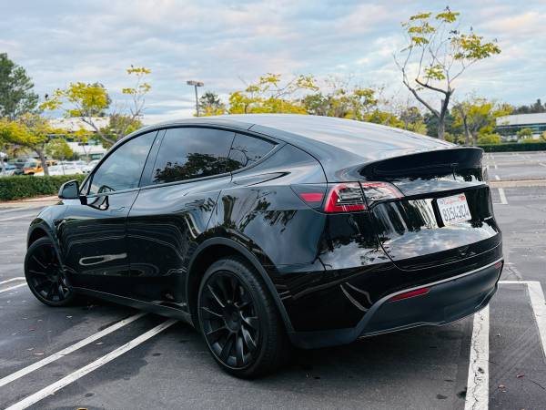 ****** 2023 Tesla Model Y Long Range CLEAN TITLE 1