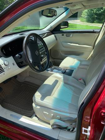 Cadillac DTS - $8,000 (Statesville)63617453568001124