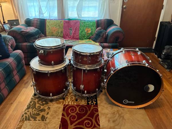Ludwig Centennial 5 pc Drum Kit Set 1