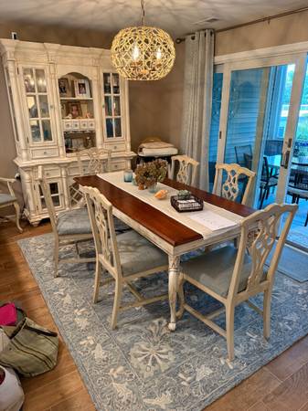 Dining Room Table for Sale 1