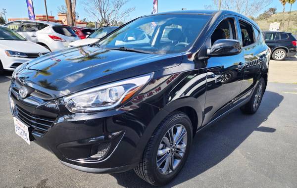 2015 Hyundai Tucson GLS SUV (45 mil millas) - $11.495 (Mission Valley - Prime Auto Imports)63440406364929124