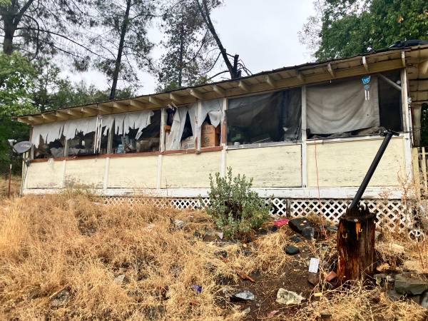 $75,000 / 3br - 1.3 Acres with Mobile Home in Mariposa 75K !! (Mariposa)63970308227459121