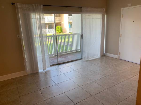 $1,300 / 1br - 720ft2 - ONE BEDROOM $1,300 MONTH (MERRITT ISLAND)63846409731459122