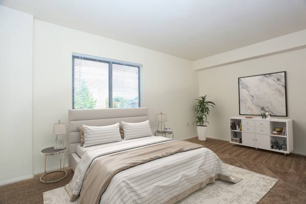 $1,199 / 2br - 980ft2 - SPECIALS SPECIALS ONE Month FREE on 2BRs! | (Woodlawn)63694984058883121