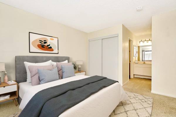 $2,720 / 2br - 997ft2 - Situated in Santa Clarita!, Dishwasher, 2 BD (Santa Clarita-Newhall)63876484772739121