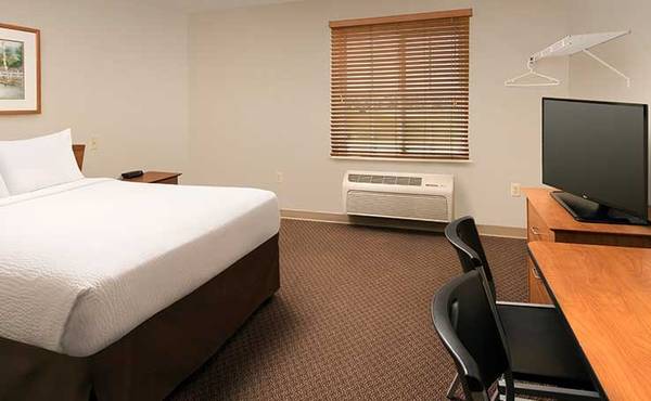 $349 / 1br - Short-Term Stay, Long-Term Comfort - Special Offer! (8221 Stahl Rd, Evansville, IN)63953484099331123