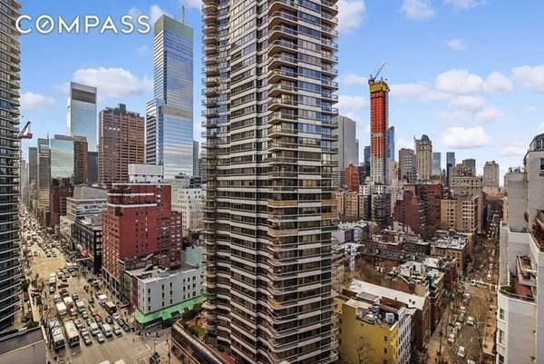 $5,273 / 2br - 1619ft2 - Prime Retail Sophisticated Mint Condition 2 bedroom, 2 1/2 Bath (Upper East Side)64212269437443121