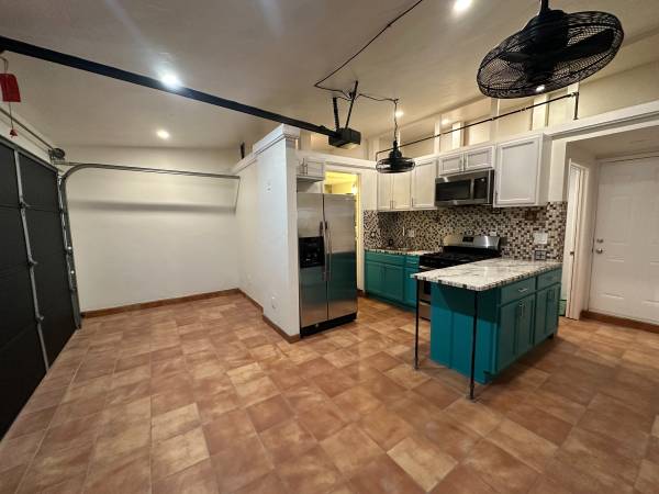$1,600 / 490ft2 - Best Studio in La Mesa! Priv entrance, priv patio, priv bath, priv kit (La Mesa)63865701598467120