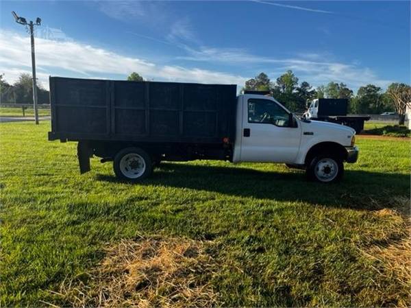 JUNK REMOVAL - YARD CLEAN UP 1