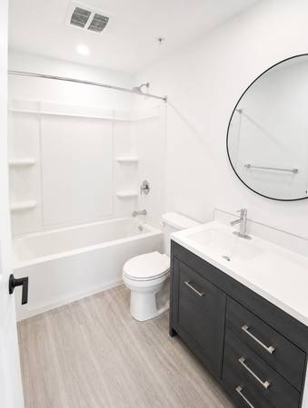 Brand New 2 bedroom townhome close to VIU & Nanaimo hospital. 5