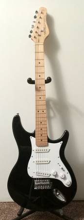Behringer iAxe 393 Stratocaster Guitar - musical instruments - by